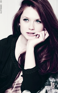 Bonnie Wright GDUMW1Qz