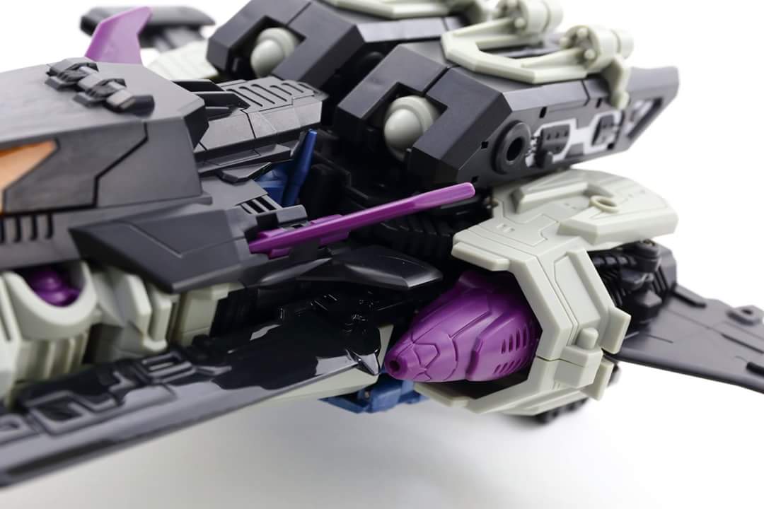 [Mastermind Creations] Produit Tiers - R-17 Carnifex - aka Overlord (TF Masterforce) - Page 3 GN8Wy8ls