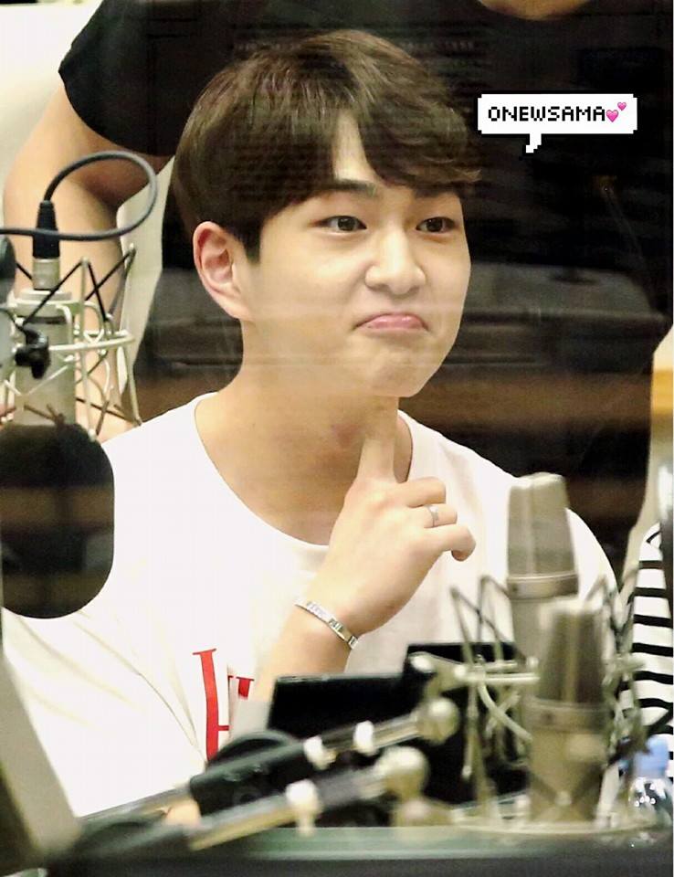 [IMG/160705] Onew @ DJ Especial - KBS Sukira Kiss The Radio GSABRQbt