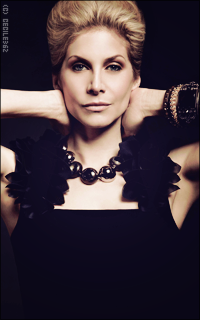 Elizabeth Mitchell GVXpBNHx