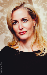 Gillian Anderson GhamorYA