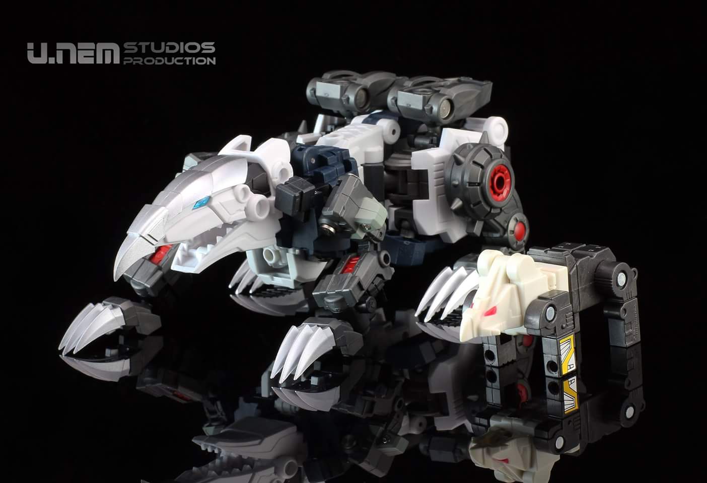 [FansProject] Produit Tiers - Ryu-Oh aka Dinoking (Victory) | Beastructor aka Monstructor (USA) - Page 2 GzQbdqNO