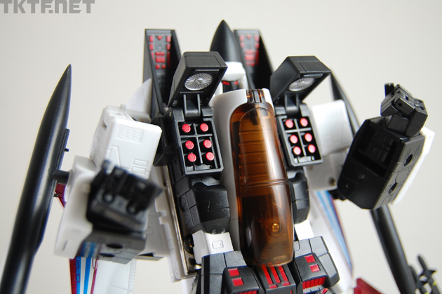 [Masterpiece Tiers] IGEAR PP03J JET aka RAMJET- Sortie Mai 2011 H5dyXmBF