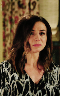 Caterina Scorsone HVW2OXrU