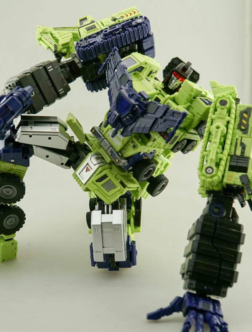 [Combiners Tiers] TOYWORLD TW-C CONSTRUCTOR aka DEVASTATOR - Sortie 2016 - Page 15 HdmYb6SY