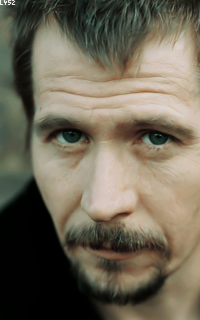 Gary Oldman HeJ2tN0Q