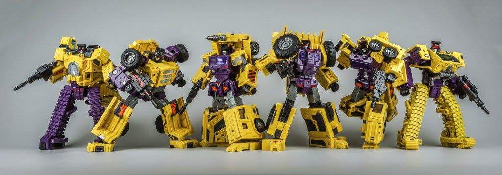 [Toyworld] Produit Tiers - Jouet TW-C Constructor aka Devastator/Dévastateur (Version vert G1 et jaune G2) - Page 8 IjfWW8za