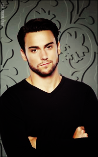 Jack Falahee IkUhmQ08