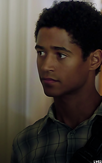 Alfred Enoch  IxrJPueH