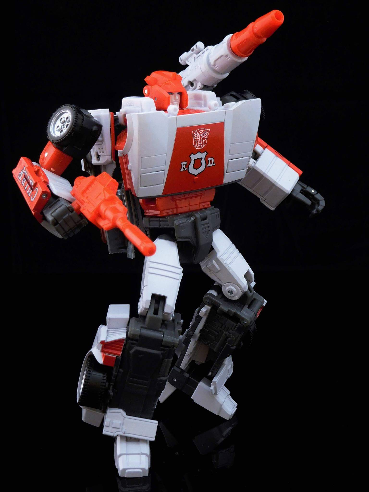 [Masterpiece] MP-14 Red Alert/Feu d'Alerte - Page 2 JPPQd1jg