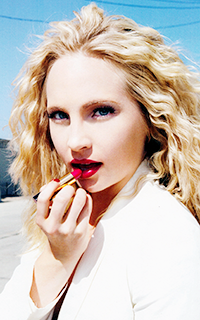 Candice Accolla King JQghBSX8