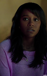 Aja Naomi King Jc6JTa5x