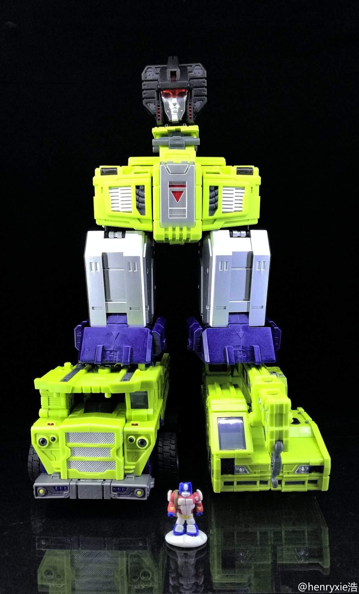 [Combiners Tiers] TOYWORLD TW-C CONSTRUCTOR aka DEVASTATOR - Sortie 2016 - Page 15 JsW07pgi