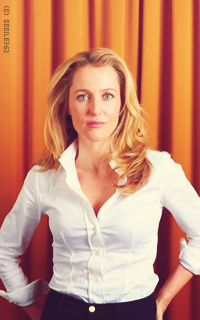 Gillian Anderson MR4Kw8ub