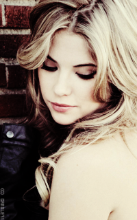 Ashley Benson MVeslWAj