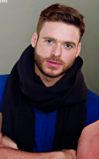 Richard Madden MbtYDyj4