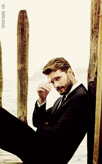 Jamie Dornan MlrLB0sV