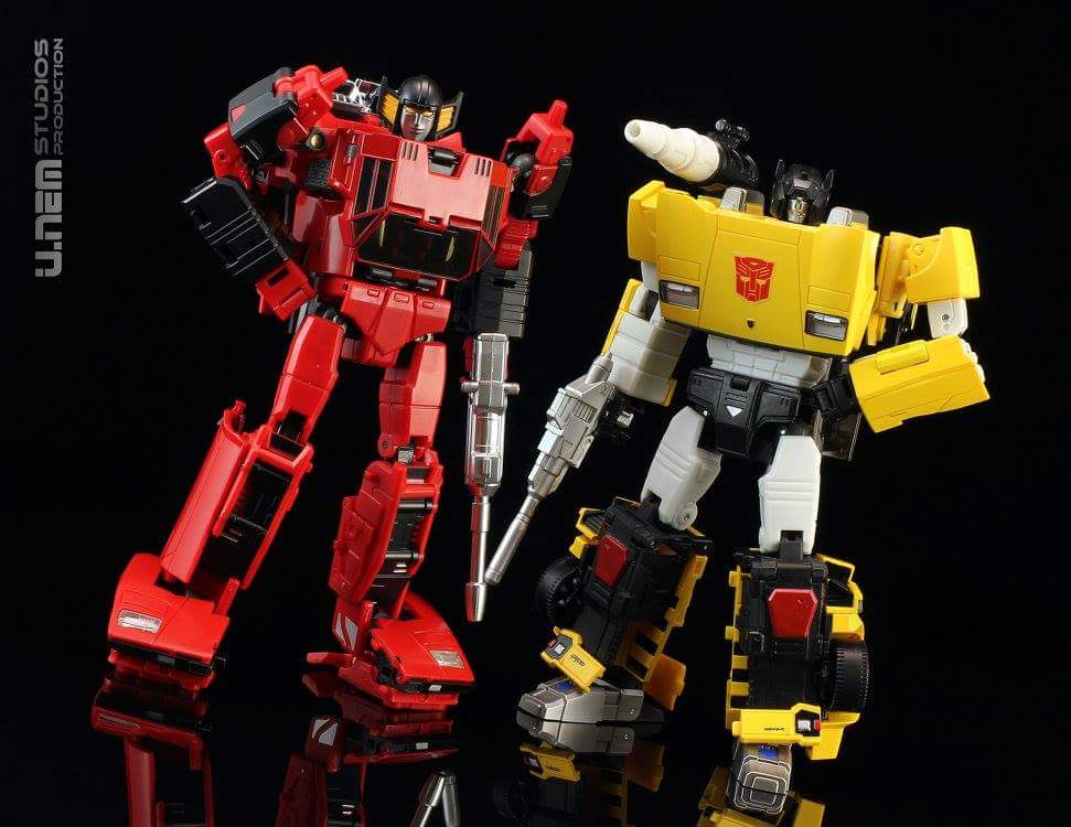 [BadCube] Produit Tiers - OTS-08 Sunsurge (aka Sunstreaker/Solo G1) + OTS-Special 01 Blaze (aka Sunstreaker/Solo Diaclone) - Page 4 MzH3P550