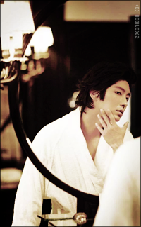 Lee Jun Ki N9THksR9