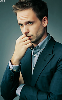 Patrick J Adams NH6kqfDt