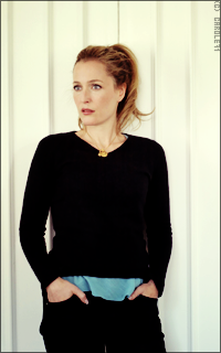 Gillian Anderson NmN7jrMP