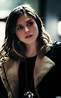 Sophia Bush O9CmqoSY