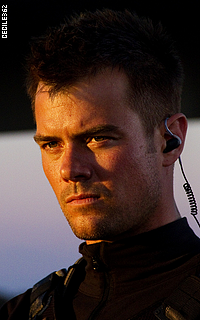 Josh Duhamel OiPYqOZJ