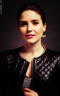 Sophia Bush OyhqtXIb