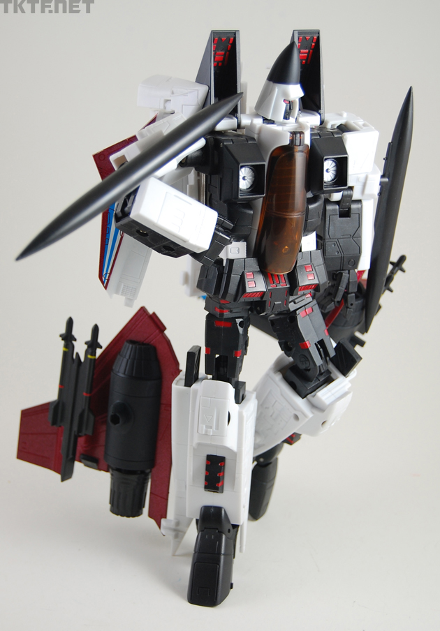 [Masterpiece Tiers] IGEAR PP03J JET aka RAMJET- Sortie Mai 2011 P9BbfBC2