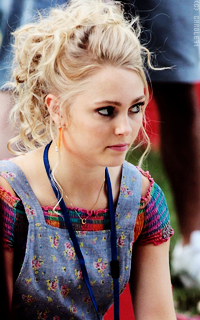 Annasophia Robb P9g6KBVC