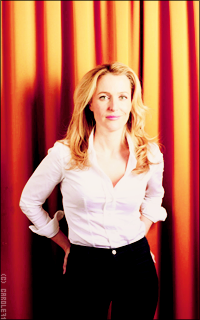 Gillian Anderson PWUXvFYQ