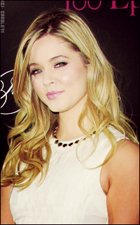 Sasha Pieterse Q04E1u8d