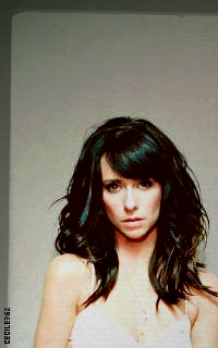 Jennifer Love Hewitt QBdxD24z