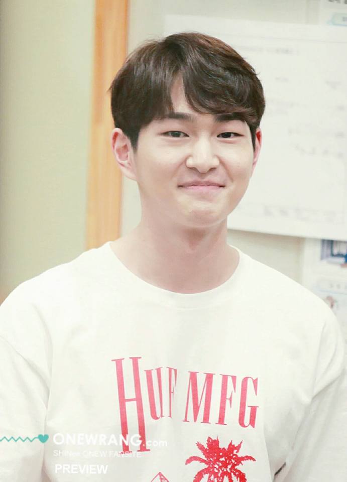 [IMG/160705] Onew @ DJ Especial - KBS Sukira Kiss The Radio QlBp0Vir