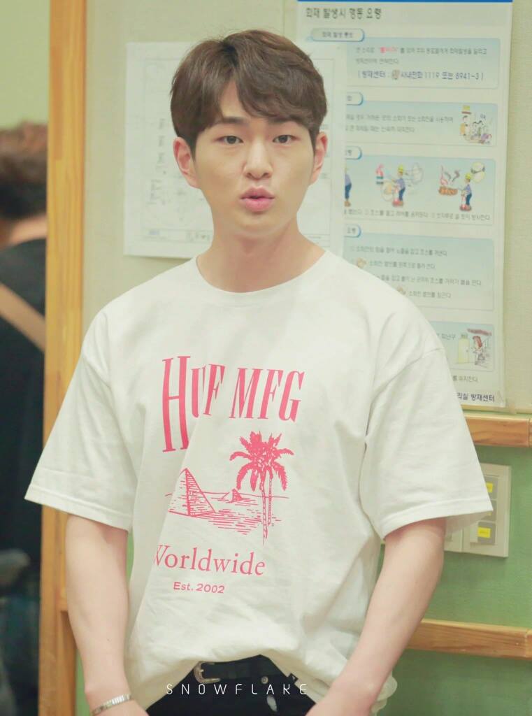 [IMG/160705] Onew @ DJ Especial - KBS Sukira Kiss The Radio R1LJhAad