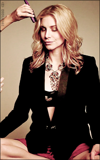 Elizabeth Mitchell RxoBh6Wx