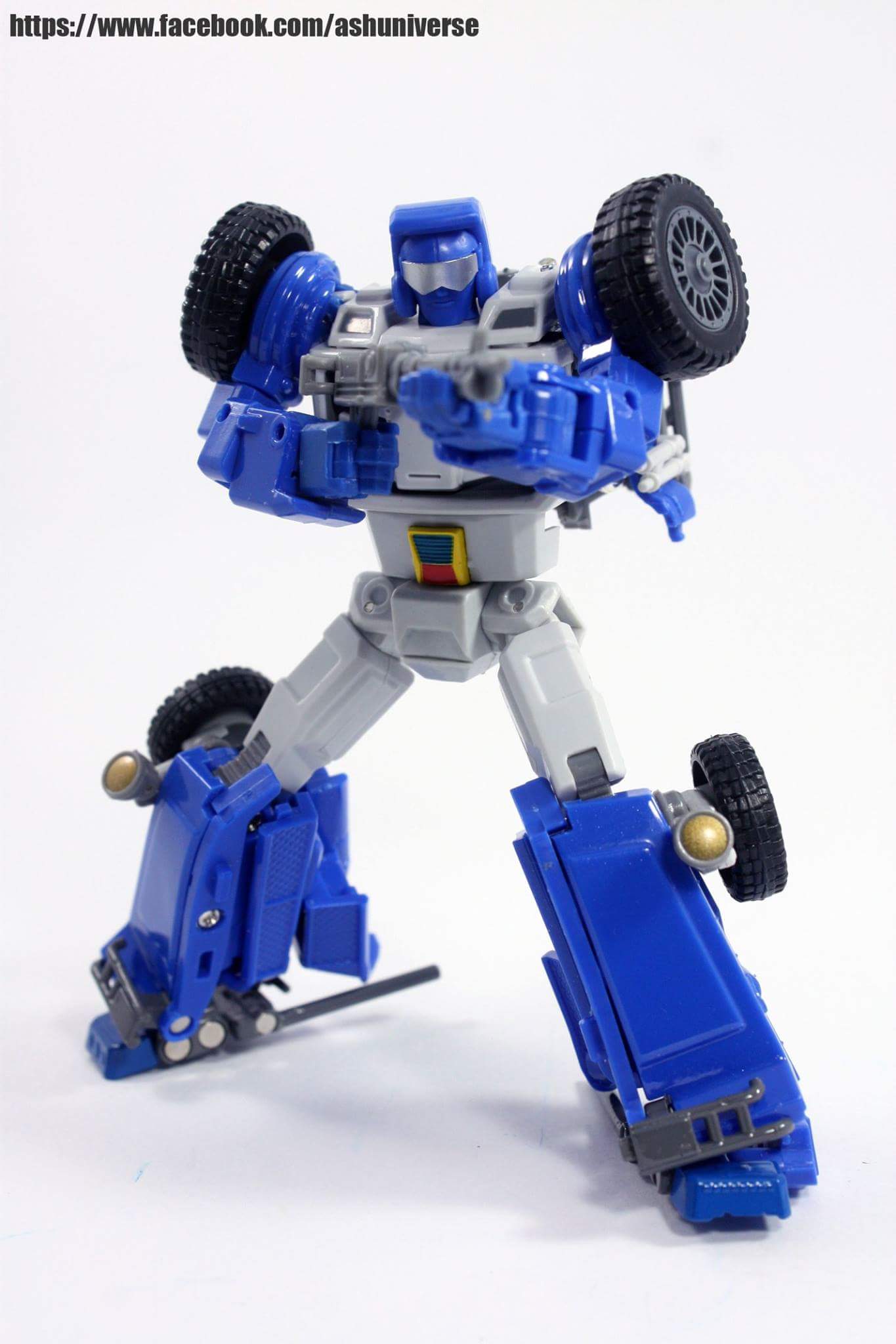 [X-Transbots] Produit Tiers - Minibots MP - Gamme MM - Page 6 S8WIAS9A