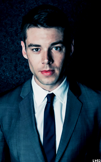 Brian J. Smith SF3gwiwY