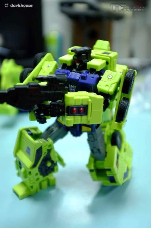 [Combiners Tiers] TOYWORLD TW-C CONSTRUCTOR aka DEVASTATOR - Sortie 2016 - Page 15 SUSLuPPl