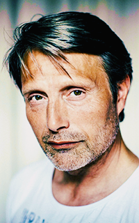 aktor - Mads Mikkelsen SYOJp7fb