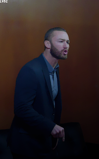 Jake Mclaughlin T0ayIZxB