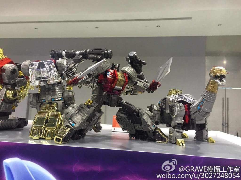 [Combiners Tiers] G-CREATIONS SHURAKING aka COMBINER DINOBOT - Sortie 2015-2016 - Page 2 TtX4Ryu7