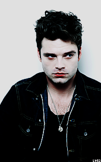 Sebastian Stan UNlHbQ6X