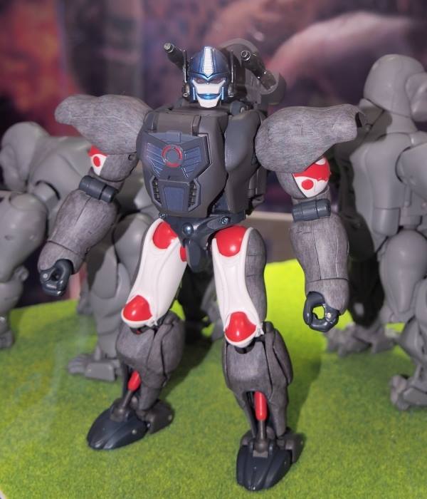 [Masterpiece Takara Tomy] MP-32 BEAST CONVOY / OPTIMUS PRIMAL - Sortie Octobre 2016 UWZ2VpPN