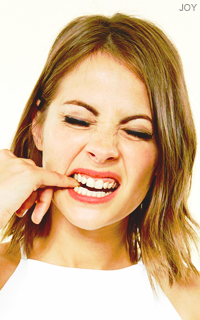 Willa Holland UqIz8fmc