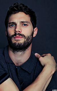 Jamie Dornan VIRIBgVs