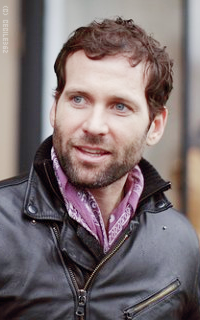 Eion Bailey VTPzGLeM