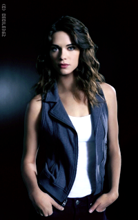 Lyndsy Fonseca WBja5jiw