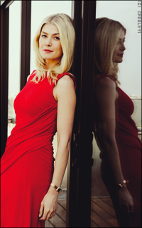 Rosamund Pike WkOIzzh7