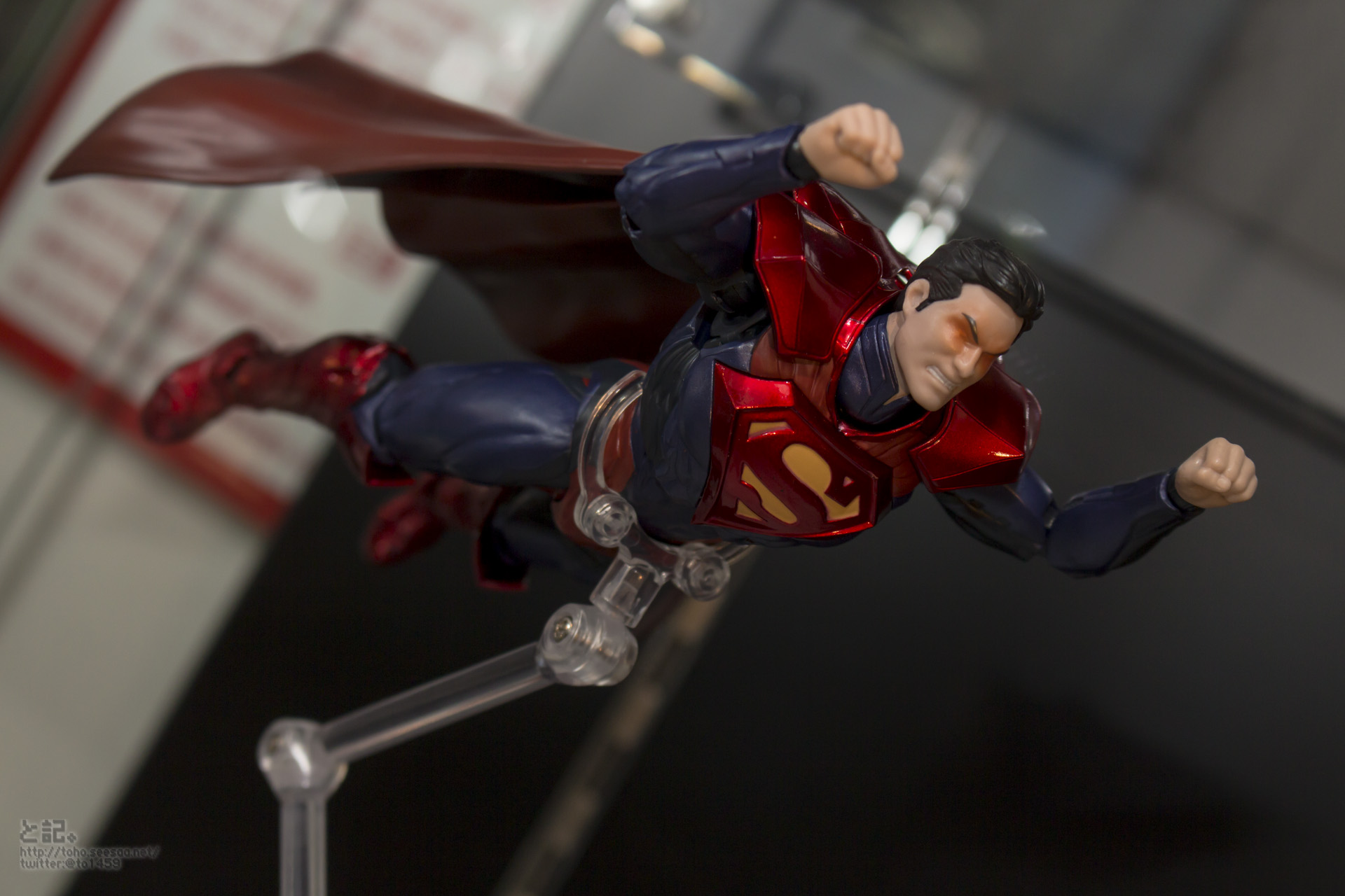 DC Comics "Injustice" - S.H.Figuarts - Page 2 WtllfUH9